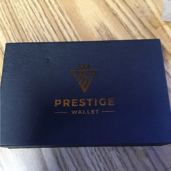 Prestige RFID Wallet for Men - Picture 3 of 4